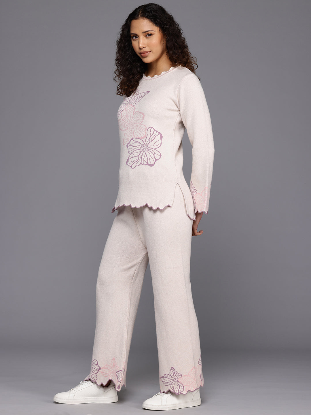 BROOWL Women Floral Printed Woollen Co-Ord's Set
