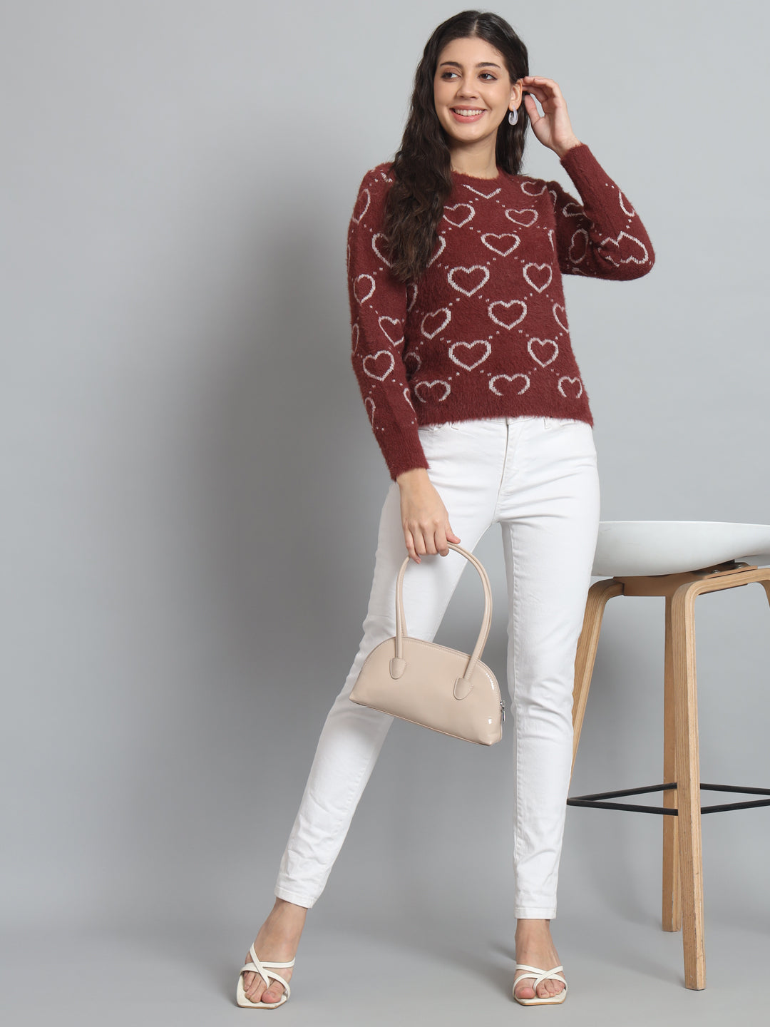 BROOWL Women's heart Sweater