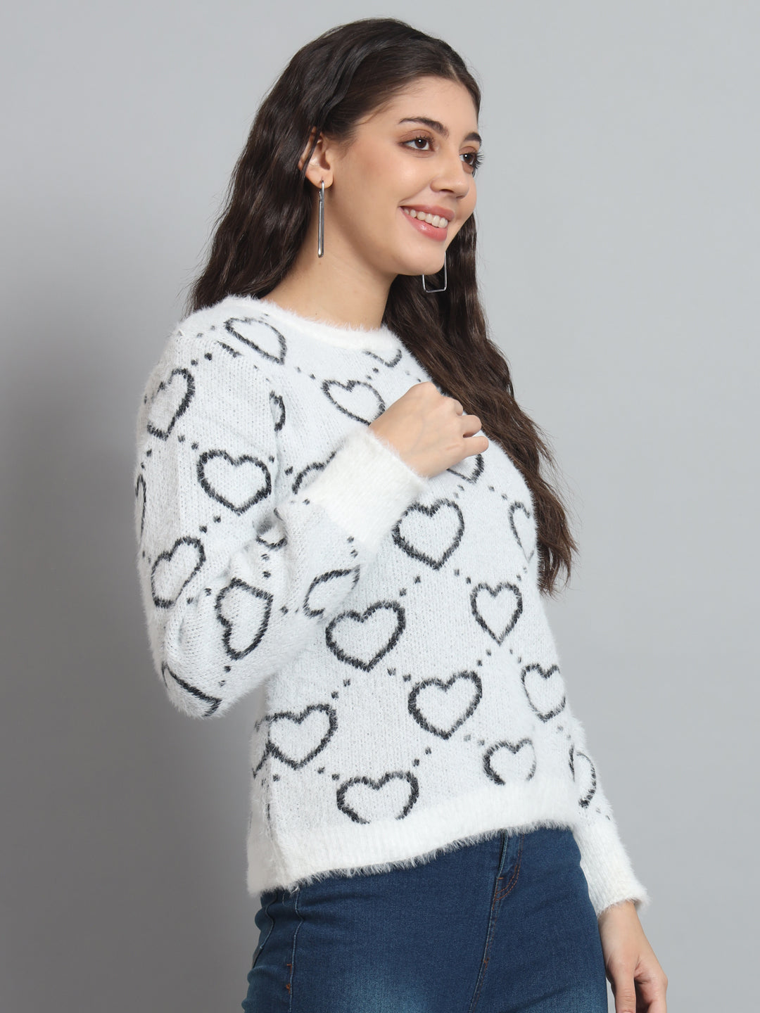 BROOWL Women's heart Sweater