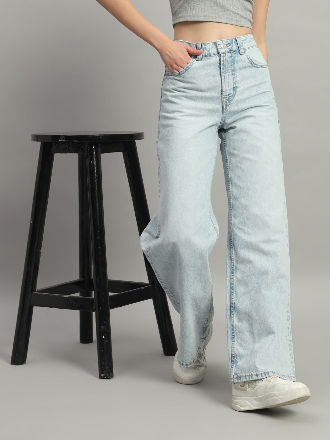 Women Straight Fit High-Rise Low Distress Heavy Fade Stretchable Jeans