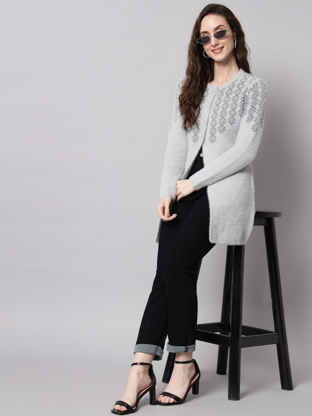 Broowl Women Grey Geometric Longline Cardigan Sweater.