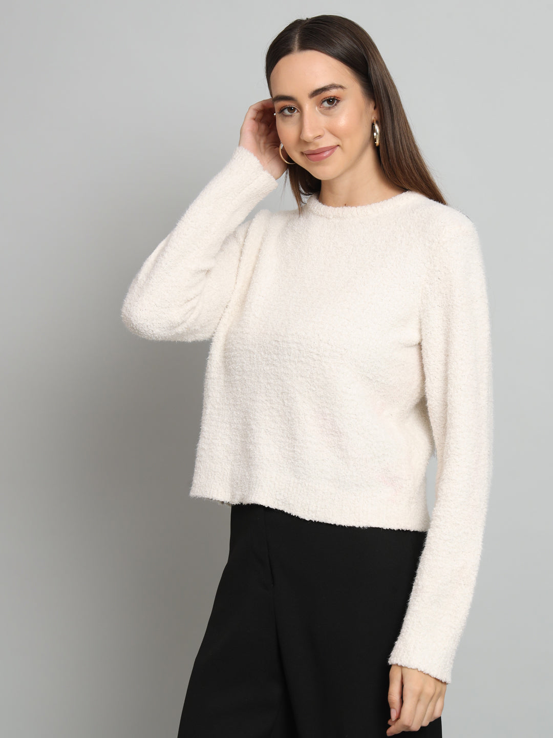 Broowl White Boucle Woollen Pullover