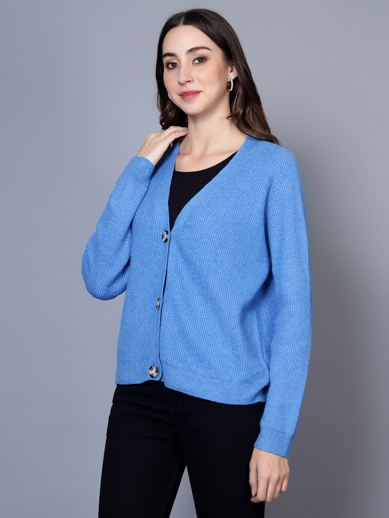 BROOWL Women's Blue V-Neck Sweater