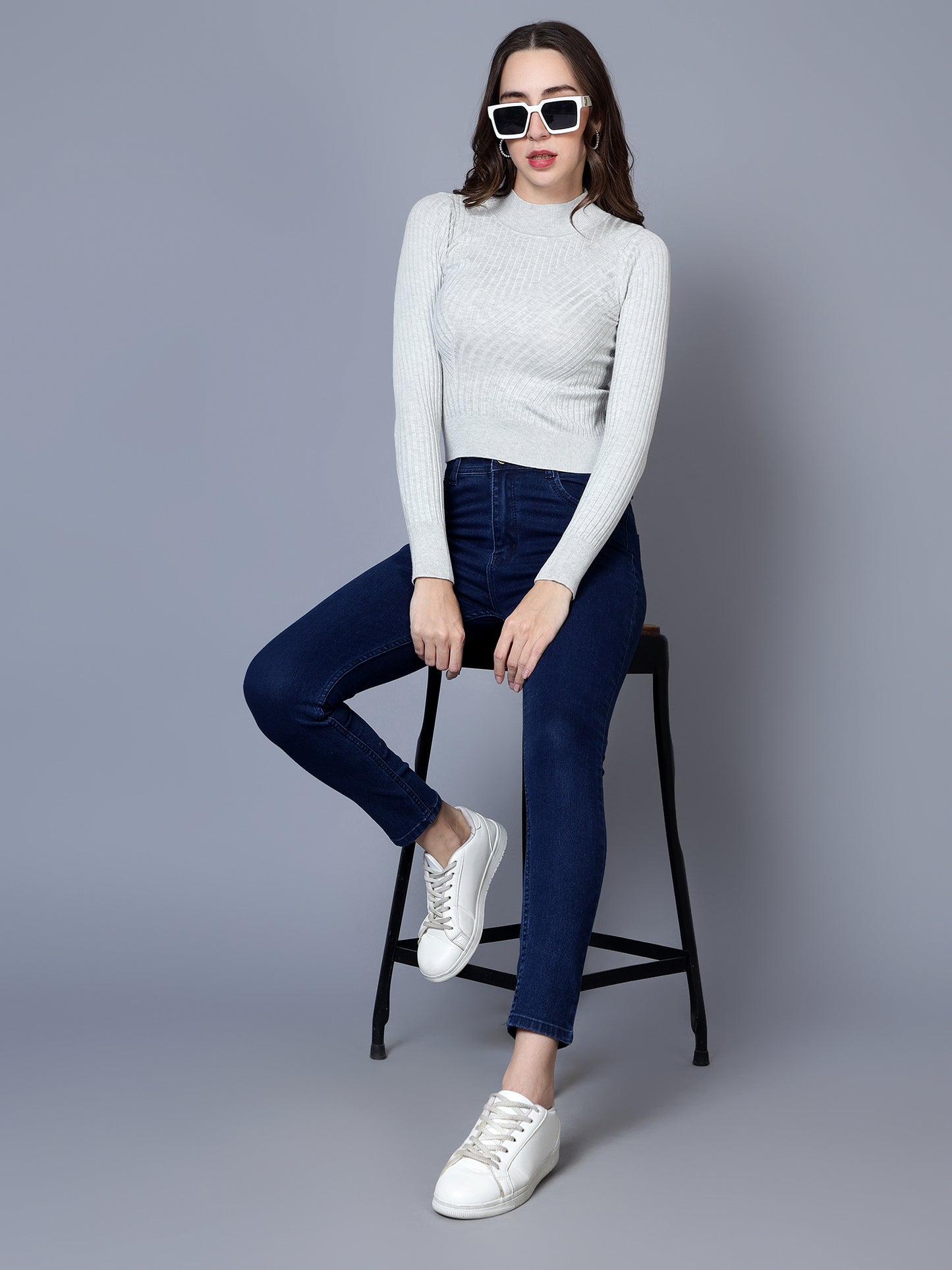 BROOWL Women's Solid Sweater