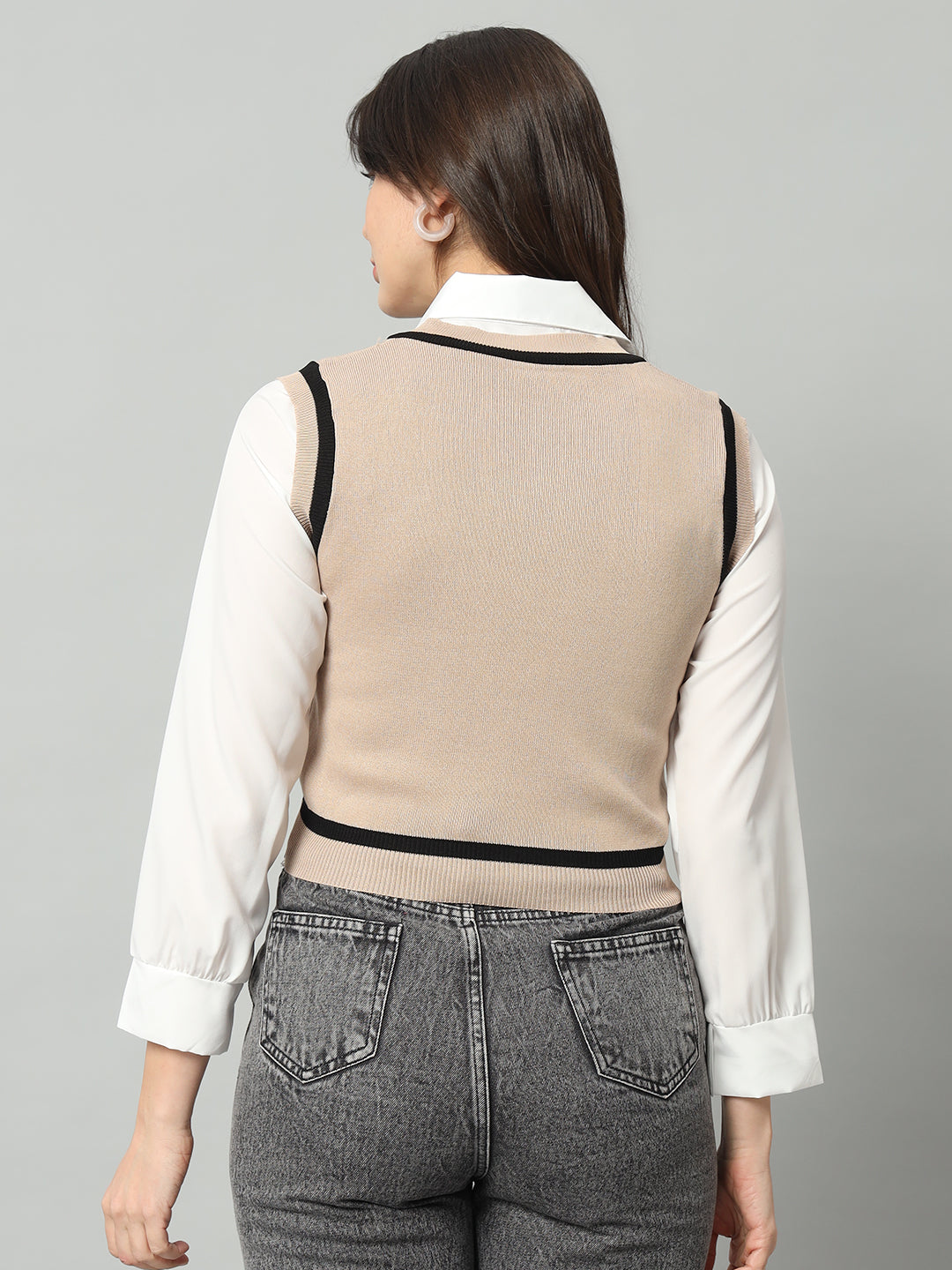 BROOWL Women Beige & White Woollen Sweater Vest