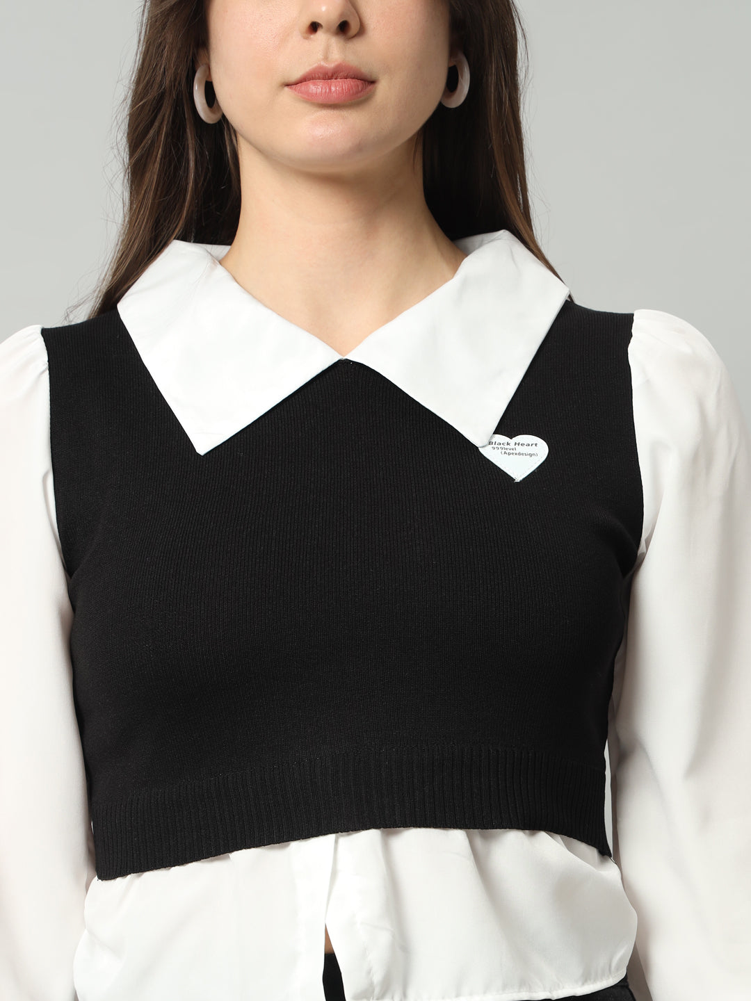 BROOWL Women's Black & White Woollen Sweater Vest