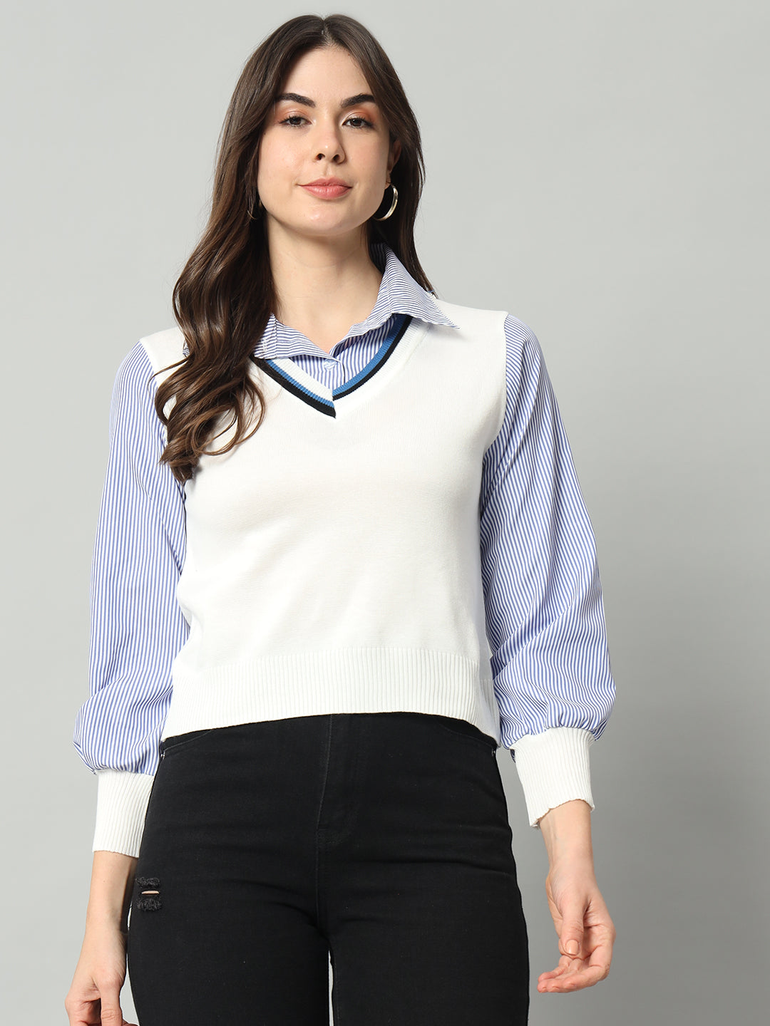 BROOWL Women White & Blue Woollen Sweater Vest