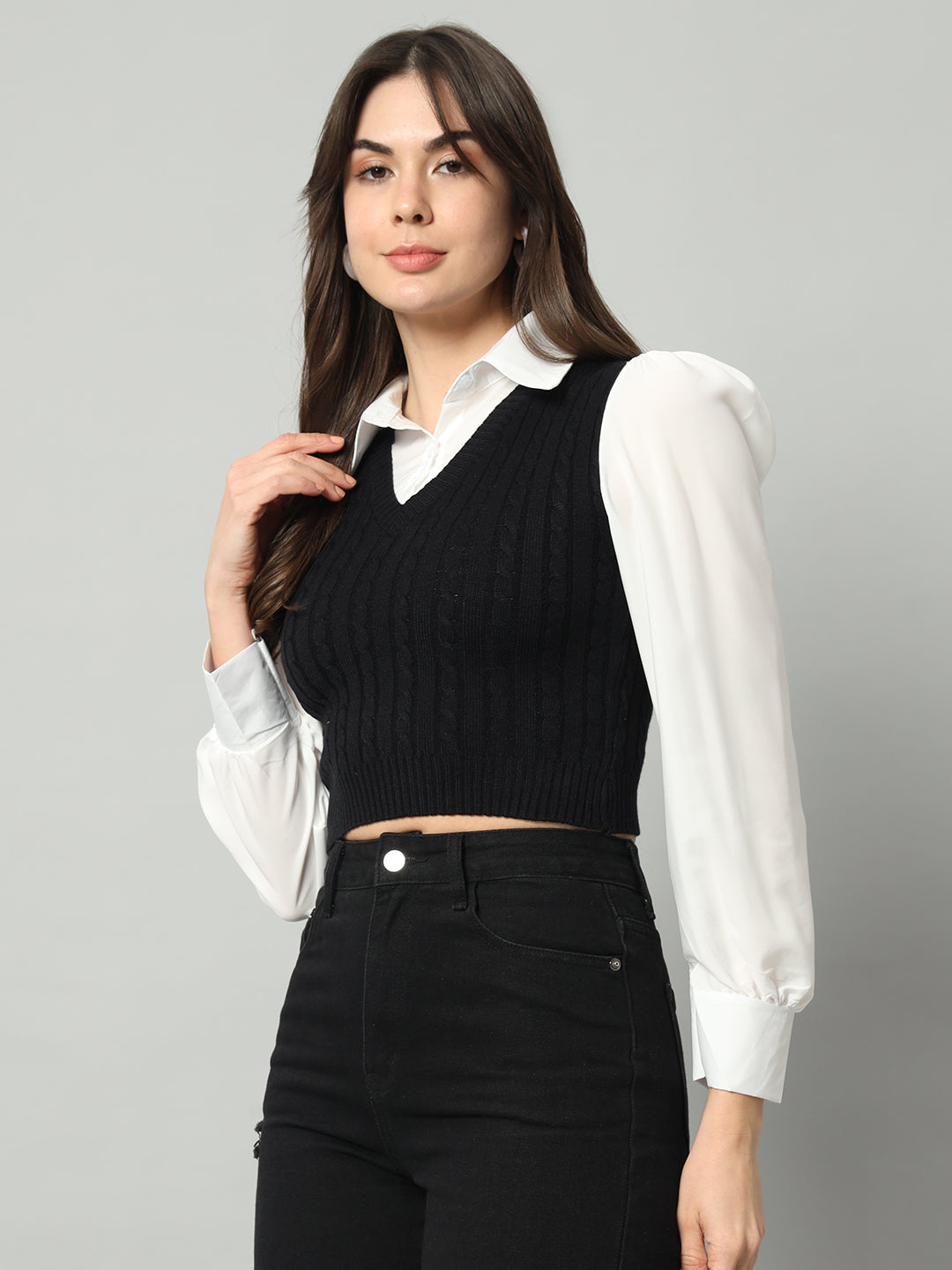 BROOWL Women Black & White Woollen Sweater Vest