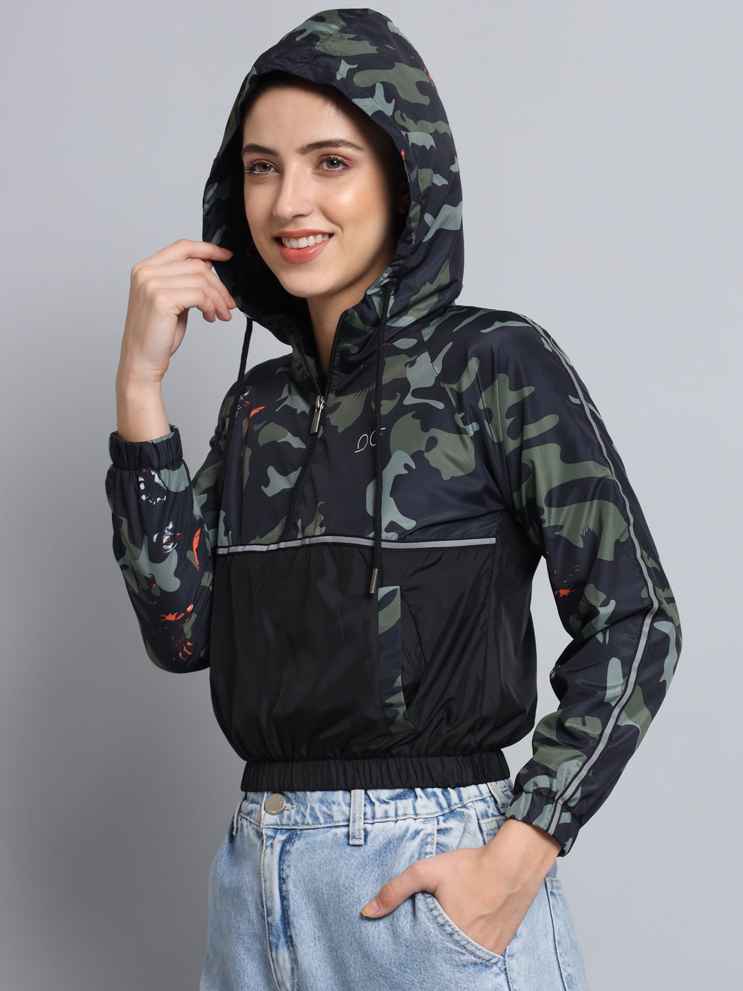 Broowl Women Green Black Camouflage Windcheater Crop Bomber Jacket