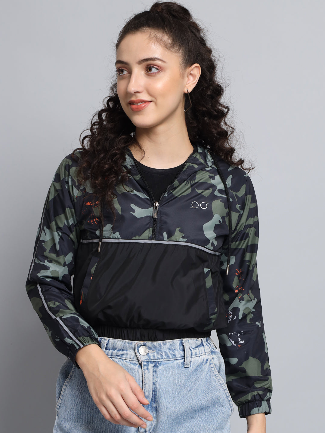 Broowl Women Green Black Camouflage Windcheater Crop Bomber Jacket