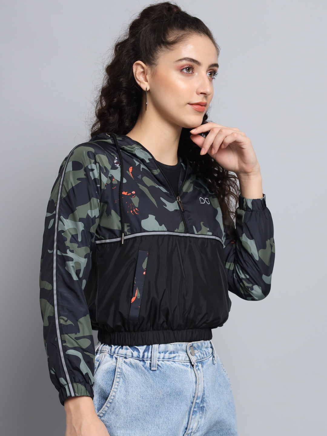 Broowl Women Green Black Camouflage Windcheater Crop Bomber Jacket