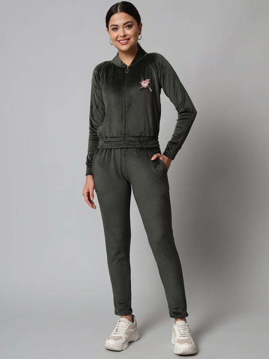 Broowl Women Olive Green Solid Velvet Co-Ords.