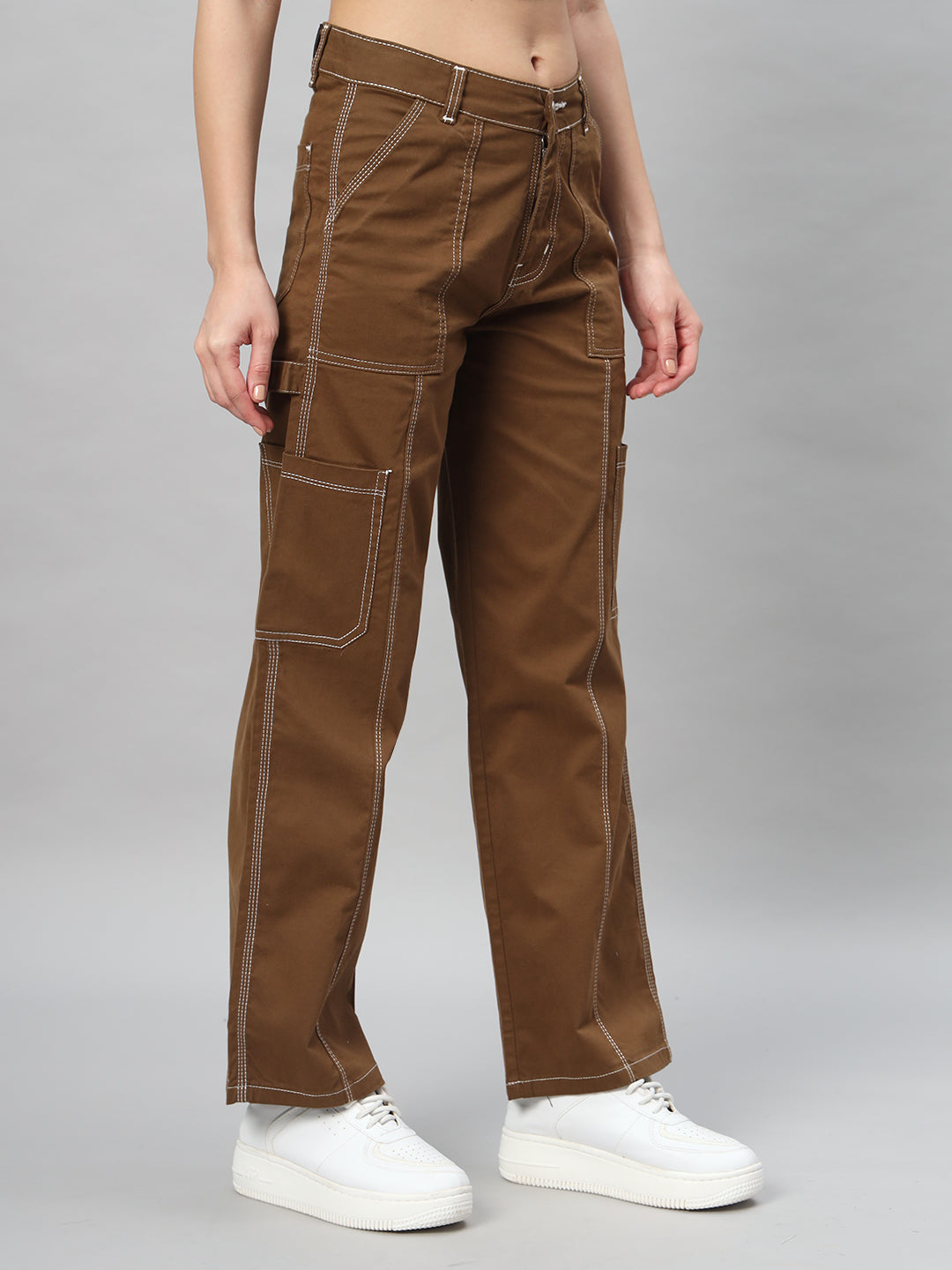 BROOWL Women Relaxed Straight Fit High-Rise Cargos Trousers