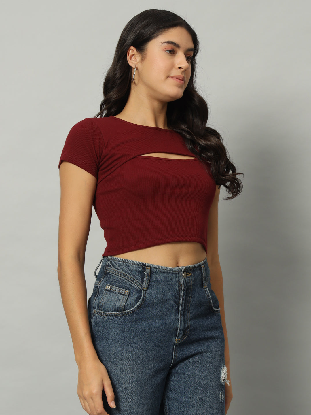 BROOWL Women's Round Neck Cut Out Fitted Crop Top