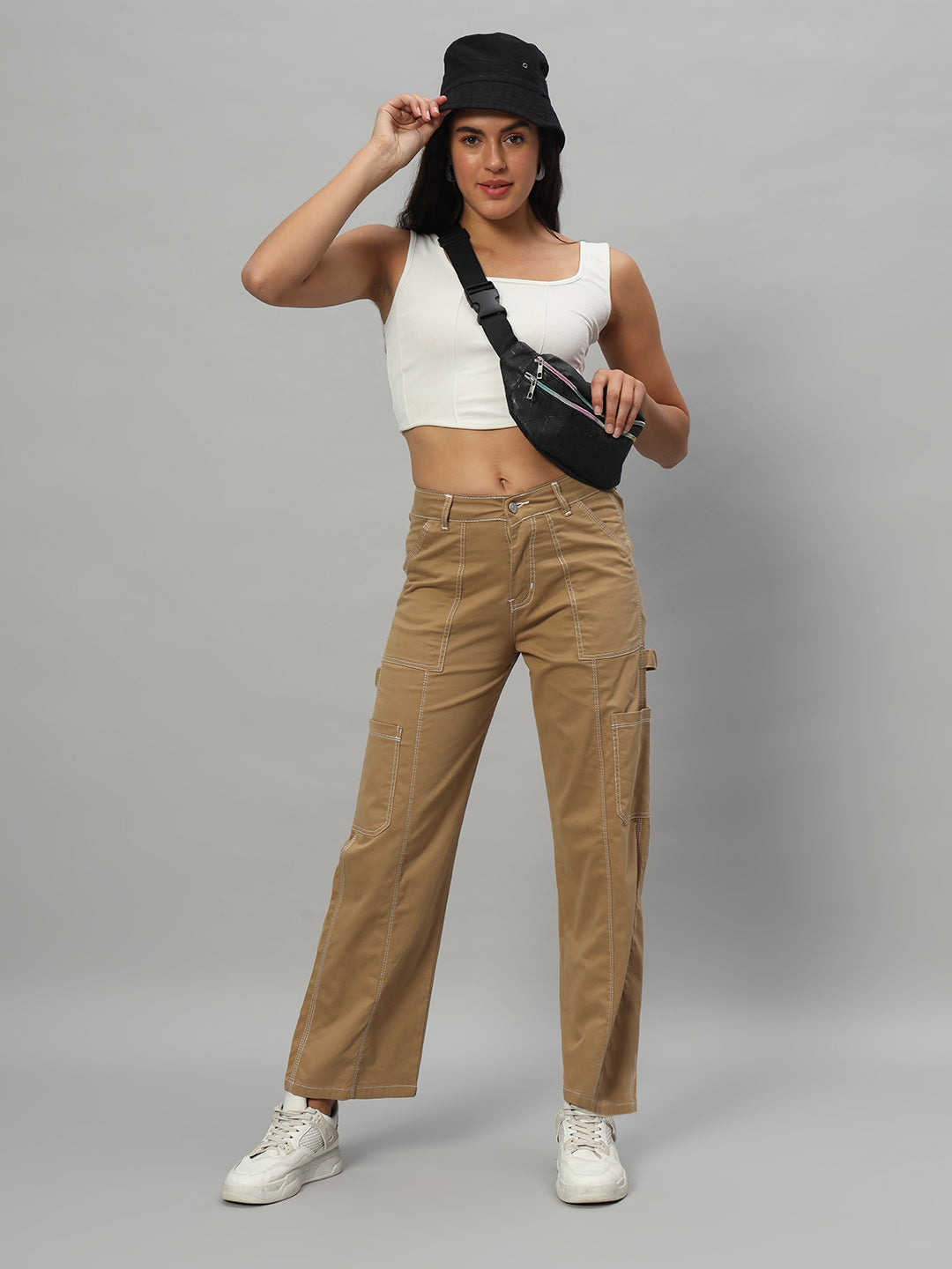 BROOWL Women Relaxed Loose Fit High-Rise Cargo Trousers